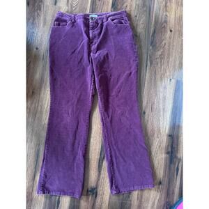 WOMENS SIZE 14 RED CORDAROYS 98 % COTTON ST JOHNS BAY PANT